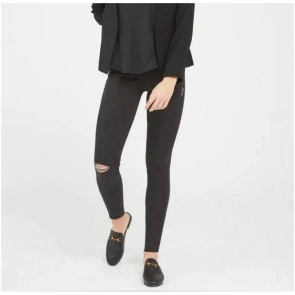 Spanx Vintage Distressed Ankle Skinny Jeans 20213R